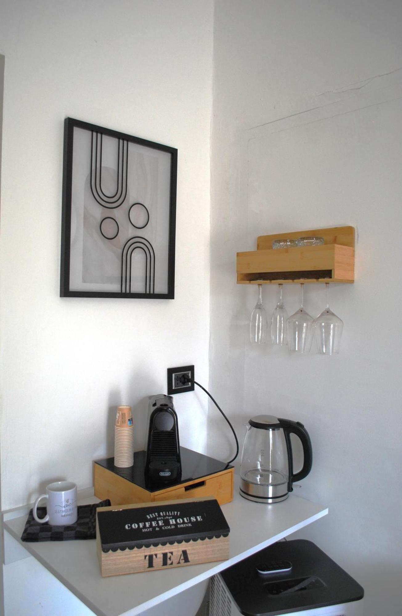 Bed and Breakfast Le Stanze Di Alicam Arona Exterior foto