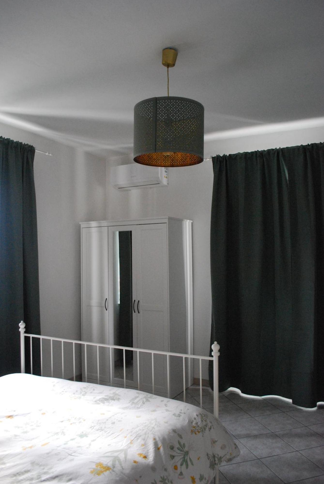 Bed and Breakfast Le Stanze Di Alicam Arona Exterior foto